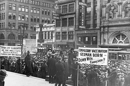 Anti-vaccination rally in 1919