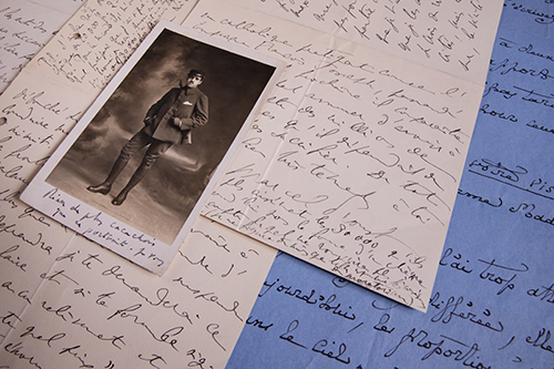 A sample of some of the more than 1,200 Proust letters at U of I. 