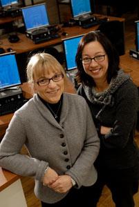 The new informatics program will focus on computational skills that are accessible to non-computer science majors, say two of the program leaders, Deanna Raineri (left) and Judy Tolliver. (Photo by Thompson-McClellan.)