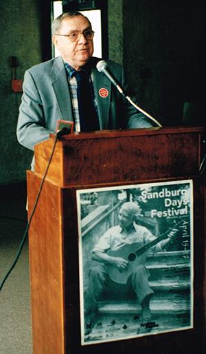 Professor George Hendrick spoke during the 1999 Sandburg Days Festival in Galesburg, Ill. Hendrick has edited several volumes of Carl Sandburg's poetry.