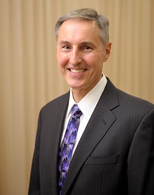2014 LAS Alumni Achievement Award winner William F. Banholzer (MS '81, PhD '83, chemical engineering).