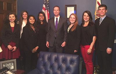 Illinois students visited the office of U.S. Rep. Rodney Davis in spring 2014 as part of their Washington Experience class, which is part of the Illinois in Washington program. From left: Ioana Ciugnan, Stephanie Gerstetter, Valeria Marin, Hinal Patel, Congressman Davis, Ashley L., Kate Pond, and Kyle Oberst.