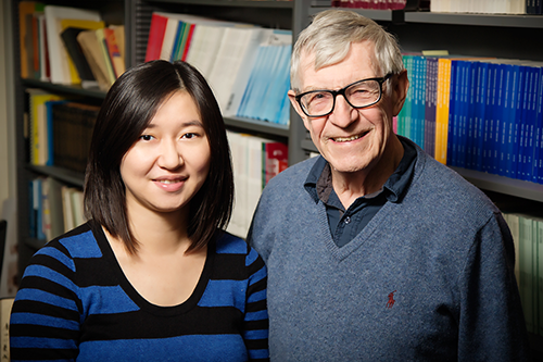 Working in collaborative groups may prepare children to make more thoughtful, reasoned decisions than traditional teacher-led instruction, suggests a new study by Xin Zhang, Richard C. Anderson and Joshua A. Morris of the University of Illinois. Photo by L. Brian Stauffer