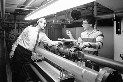 Thomas Hanratty with graduate student Lawrence Williams in the 1980s. Hanratty was a beloved teacher and a pioneer in his field.