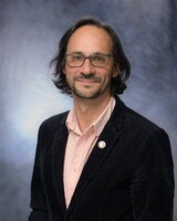 Profile picture for Alejandro Lleras