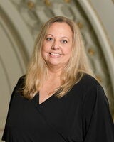 Profile picture for Angela Veatch