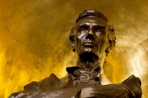 The Lincoln bust in Lincoln Hall