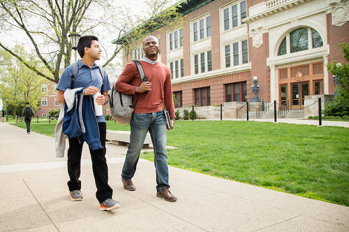 Students walking in front of Lincoln Hall
