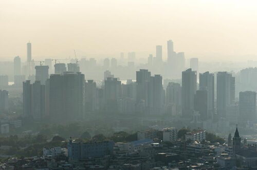 Smoggy city photo