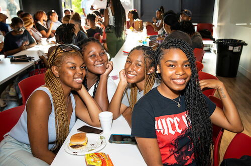 Students connect at the Welcome Black BBQ