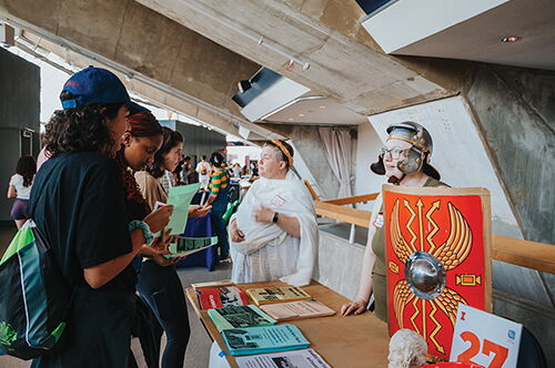 Clara Bosak-Schroeder attended LAS Liftoff to speak with new first-year students about studying classics.