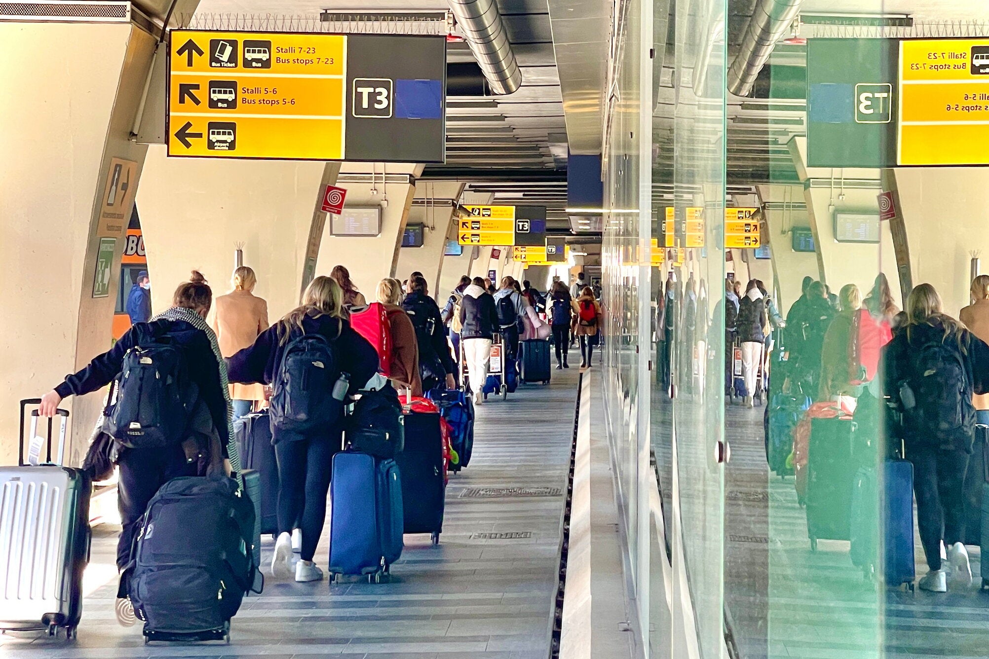 Study abroad students at the airport