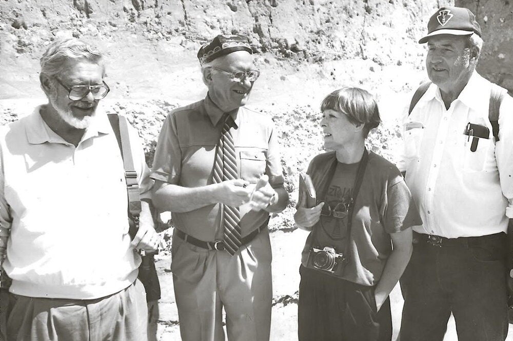 Soffer at archeological site