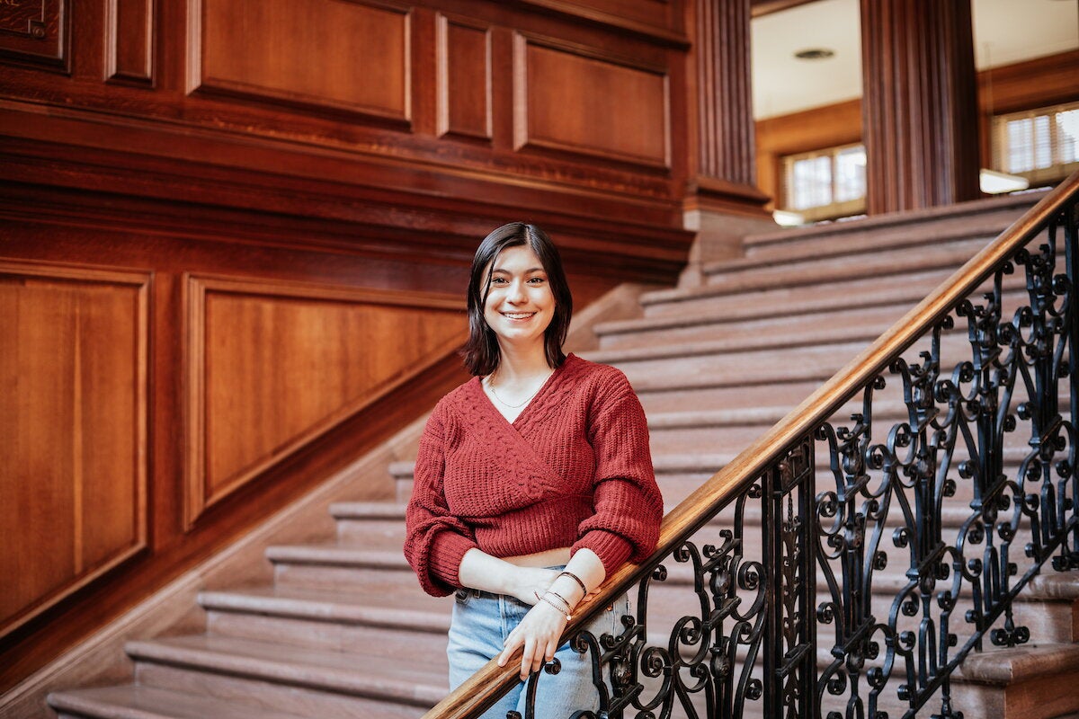 lincoln scholar on staircase