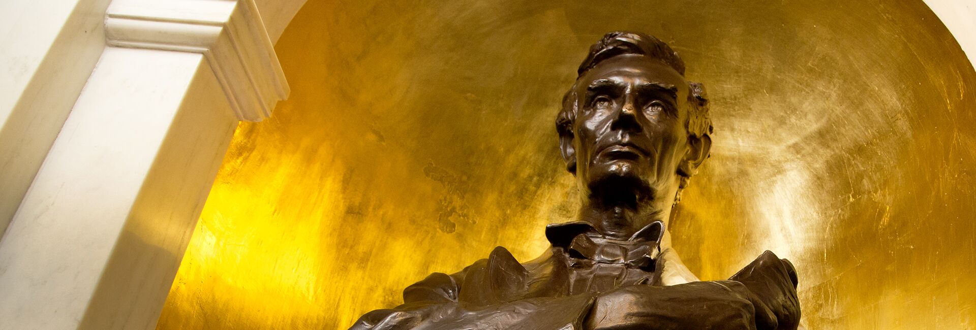 The Lincoln bust in Lincoln Hall