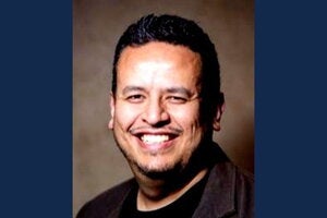 Luis Narvarez