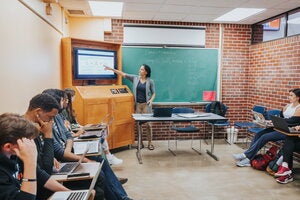 French class at the LCLB