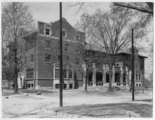 Illini Hall, circa 1918