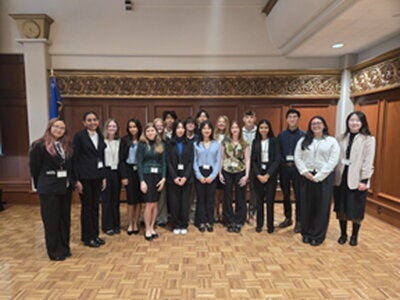 Illinois Undergraduate Neuroscience Society members