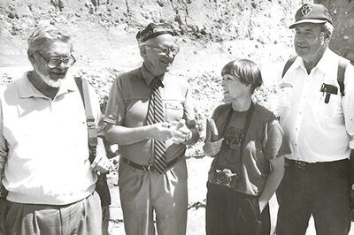 Soffer at archeological site
