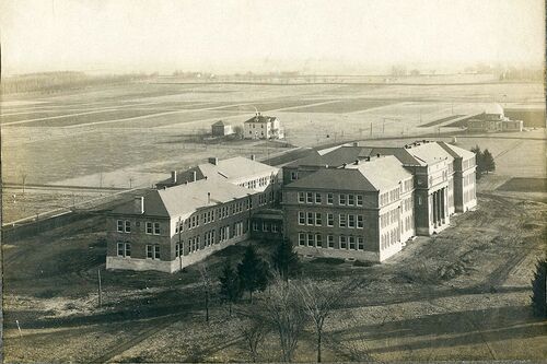 Davenport Hall historical photo