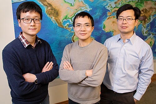 Heat from below Pacific Ocean fuels Yellowstone, study finds