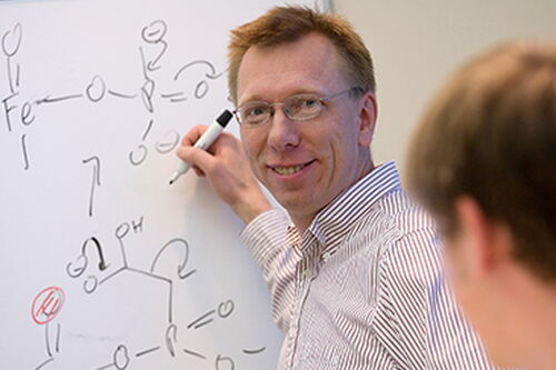 Study at Illinois yields more than a million new cyclic compounds