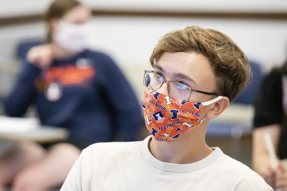 Student in mask