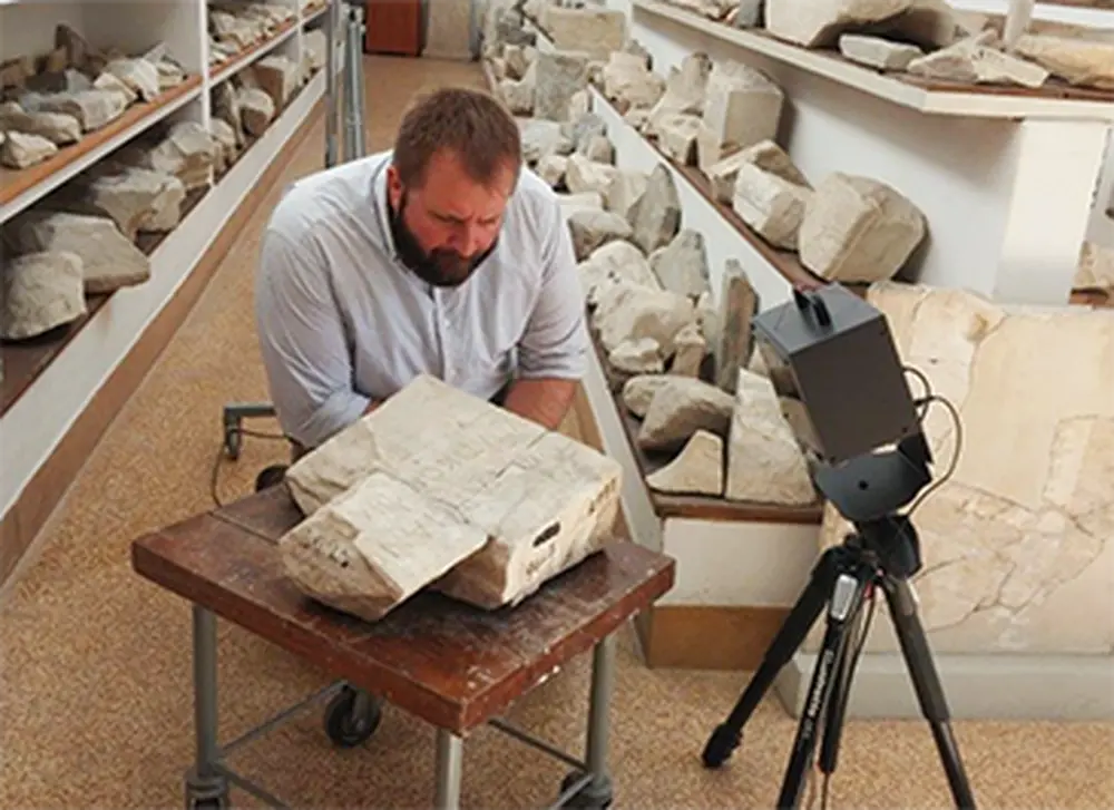 Classics professor uses 3-D technology to answer an ancient question