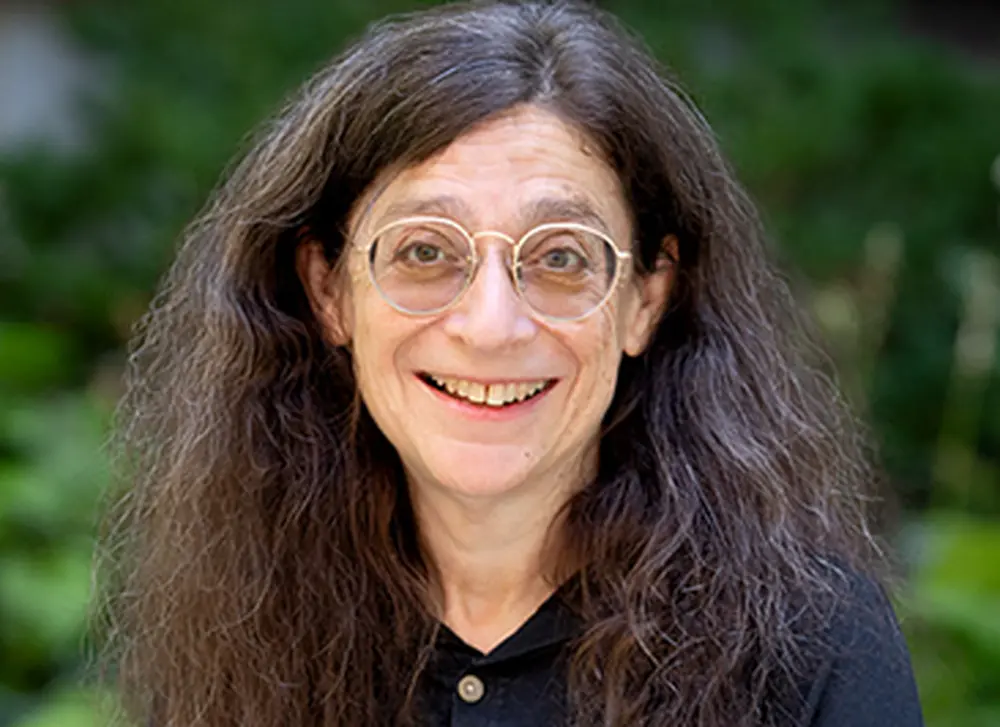May Berenbaum named editor-in-chief of influential journal