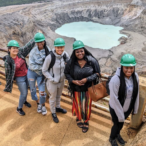 AAP students in Costa Rica