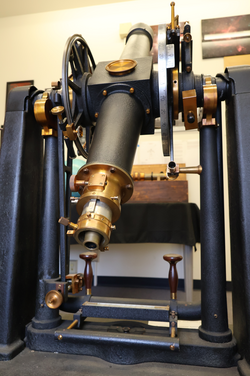 Transit telescope